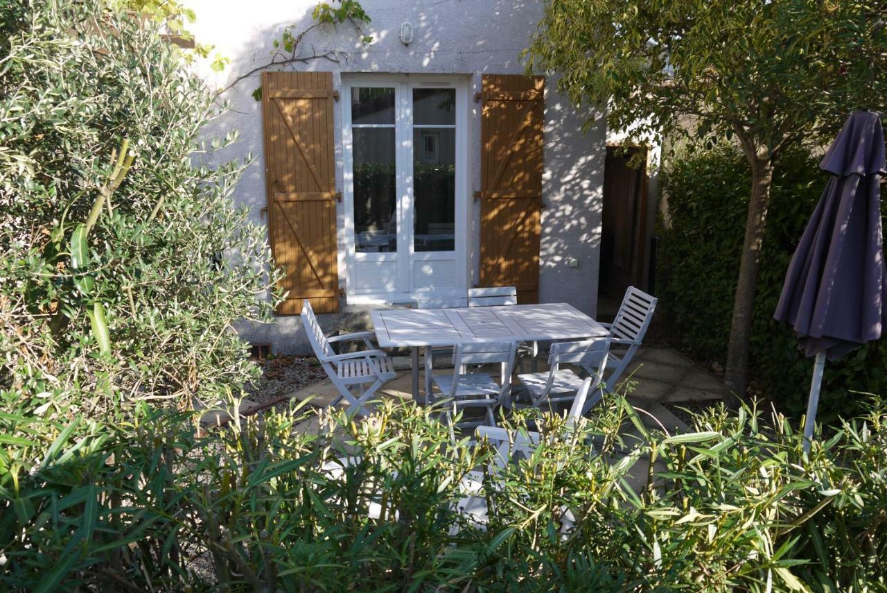 Aigues-Mortes Villa Pres Des Remparts ภายนอก รูปภาพ